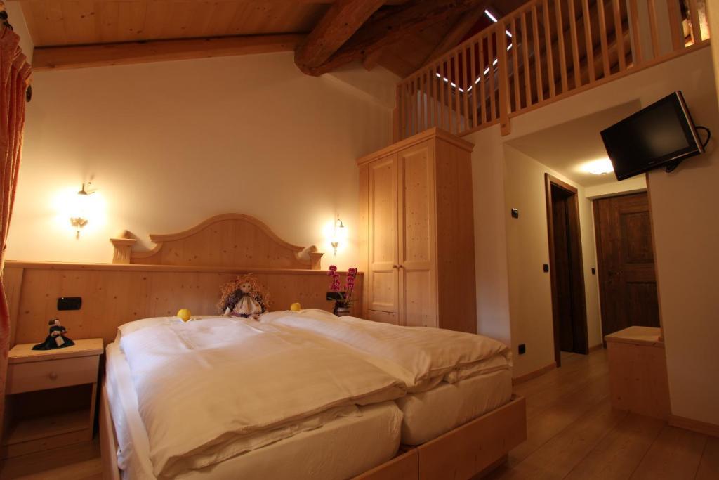 Hotel Fonte Dei Veli Panchia Quarto foto